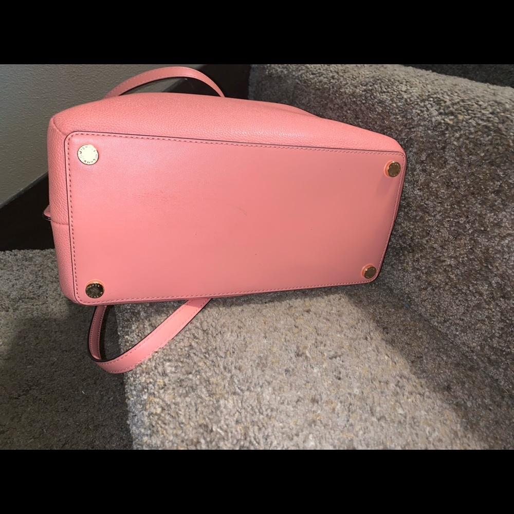 Michael Kors handbag - Picture 3 of 6